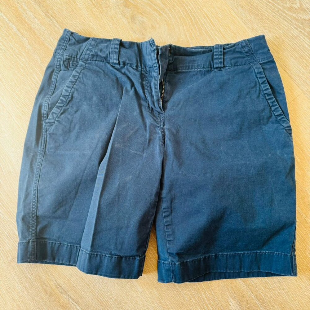 Vineyard Vines Chino Shorts- Size 2